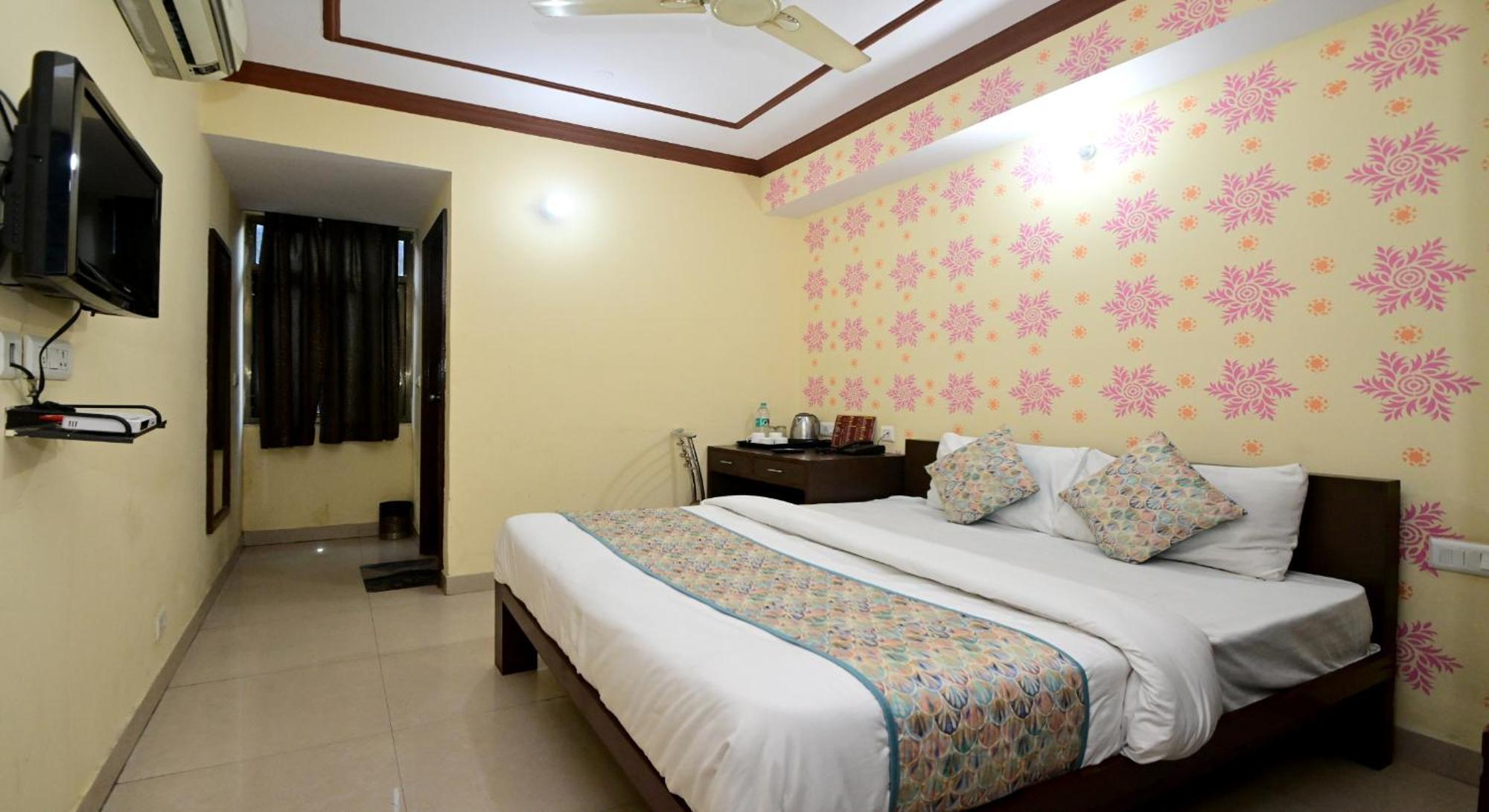 Hotel Laxmi Villa Palace-Near Jaipur Railway Station Exteriör bild