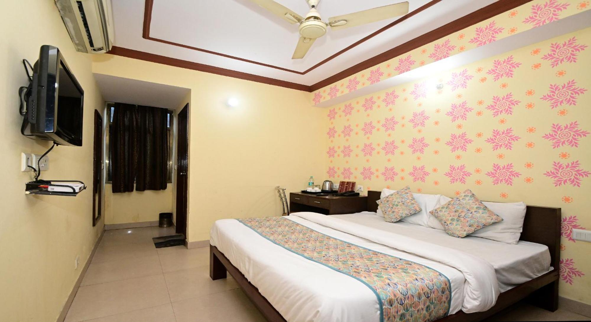 Hotel Laxmi Villa Palace-Near Jaipur Railway Station Exteriör bild