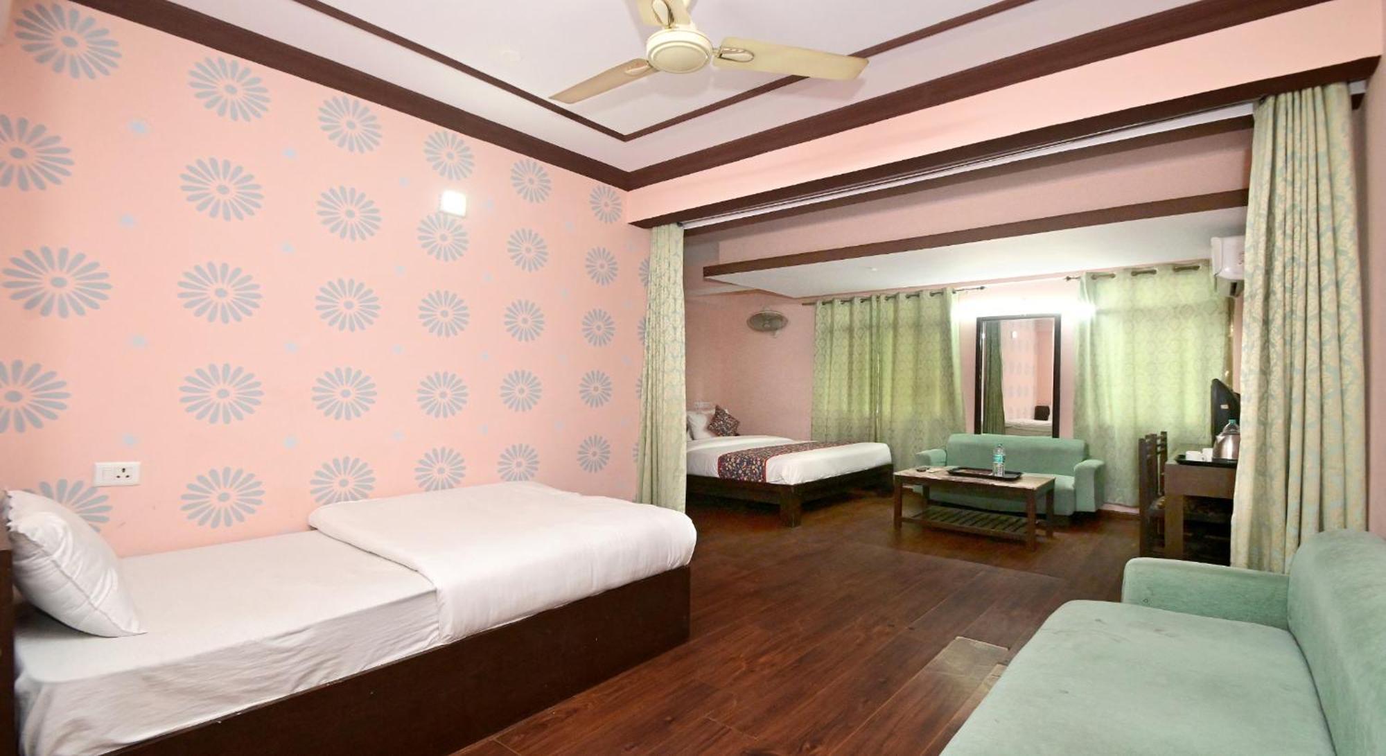 Hotel Laxmi Villa Palace-Near Jaipur Railway Station Exteriör bild