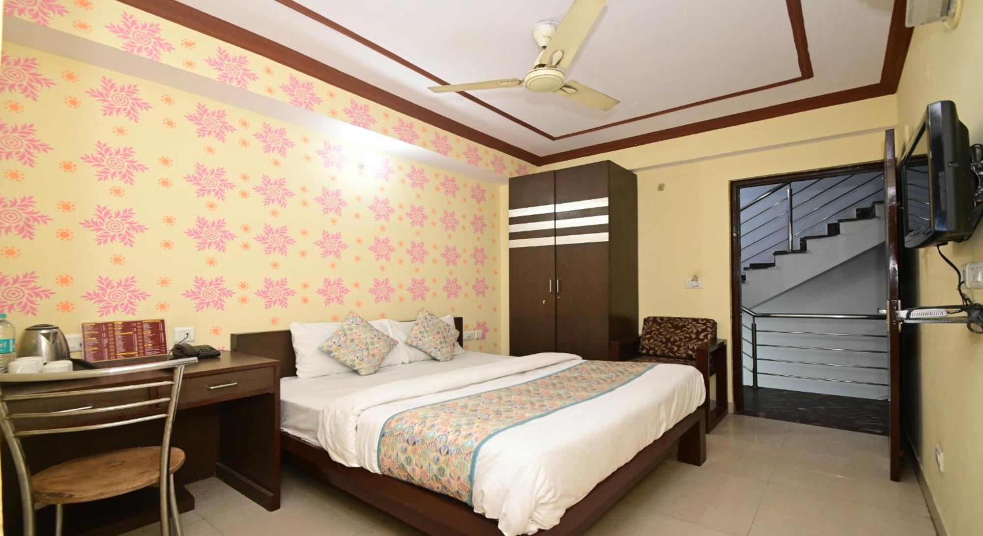 Hotel Laxmi Villa Palace-Near Jaipur Railway Station Exteriör bild