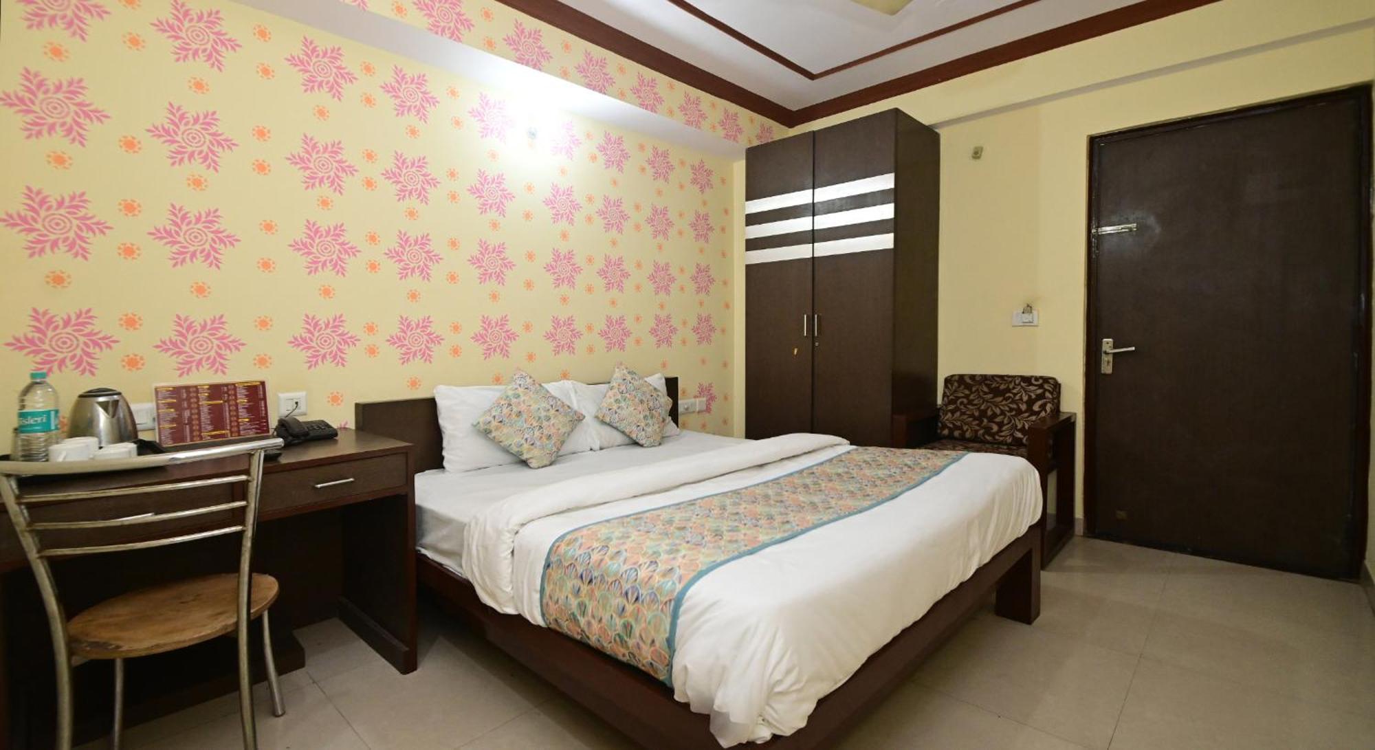 Hotel Laxmi Villa Palace-Near Jaipur Railway Station Exteriör bild