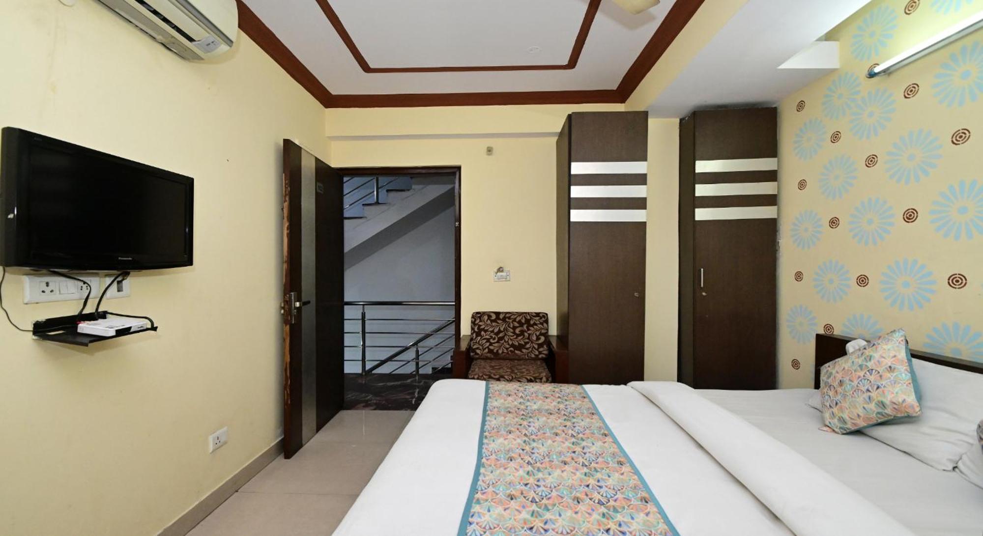 Hotel Laxmi Villa Palace-Near Jaipur Railway Station Exteriör bild